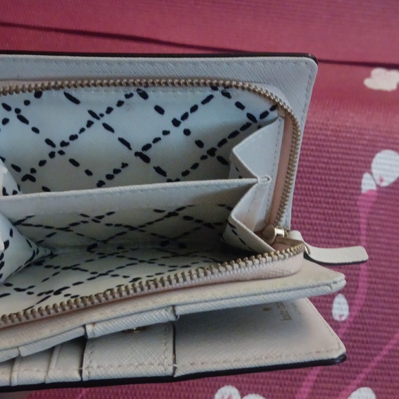 Kate Spade - Picture 6 of 6